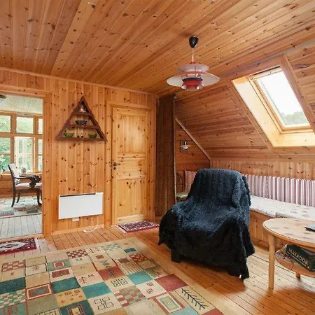 Feriehus Ved Sjoen I Vaksvika